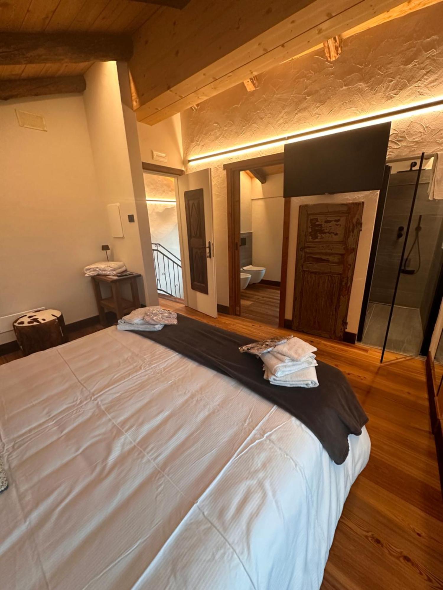 Raccard Resort De Montagne Torgnon Bagian luar foto